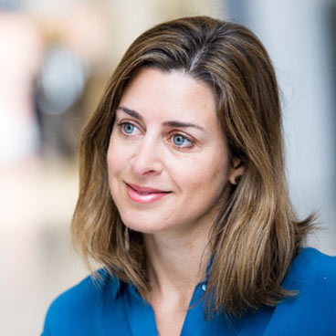 elvira uyarra