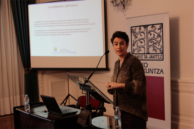 2016 03 05 Lurraldetasuna Mintegia034